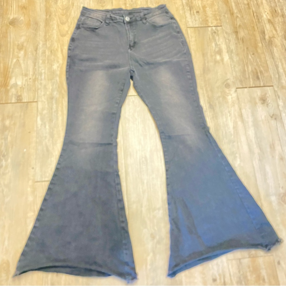 Flared Mermaid Women's Jeans Size L Distressed